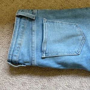 Very cute and comfortable lightweight